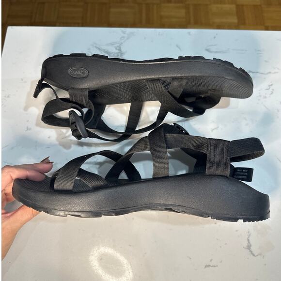Chaco Men's Z/1 Black Adjustable Strap Classic Sandal, NWOT, Size 11 - Picture 3 of 6
